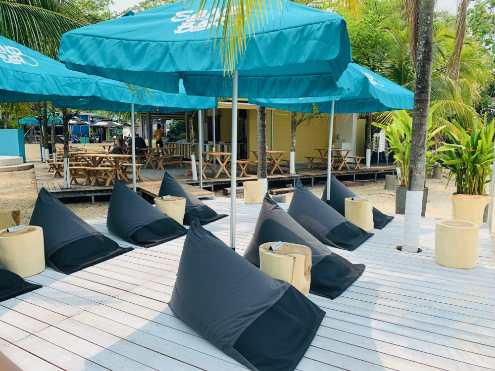 Sand Bar\\\\\\\'s comfy bean bag lounge overlooking Siloso Beach